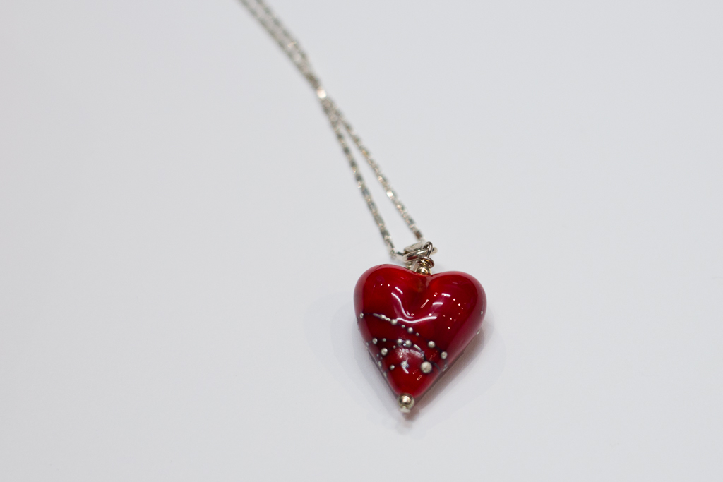 red-heart-necklace